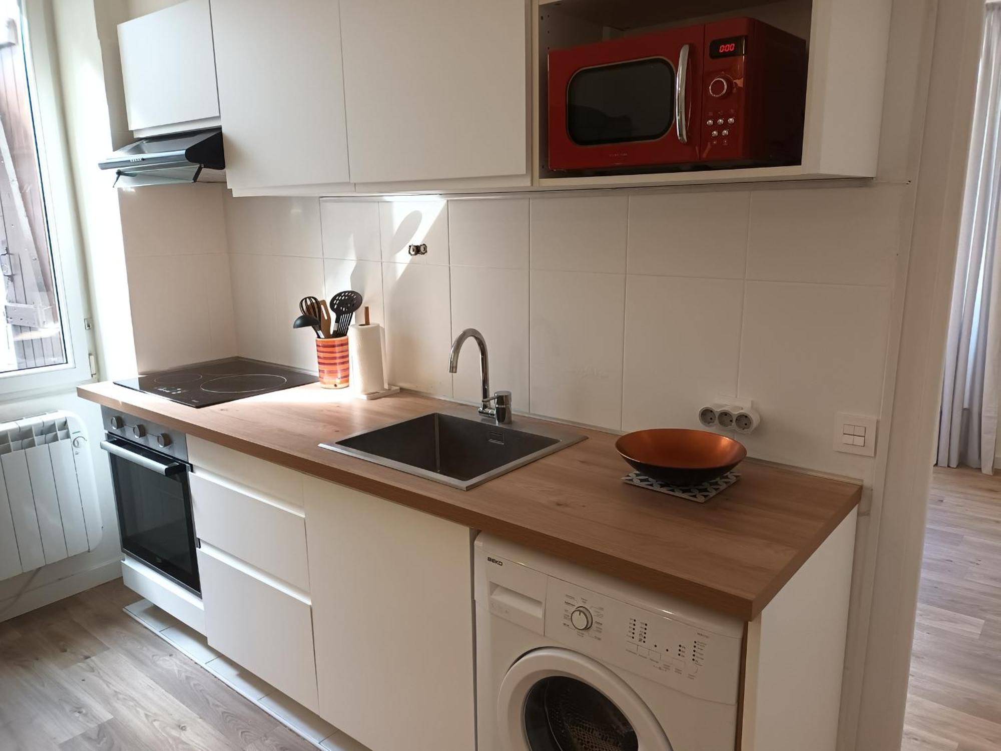 Appartement T2 Renove, Centre-Ville Hendaye, Proche Baie, Sans Ascenseur, Balcon, Calme, Wifi Non Inclus - Fr-1-239-850 外观 照片